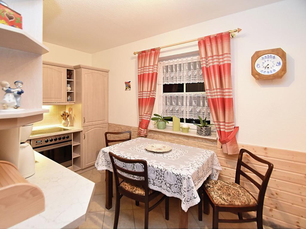 Apartment With Views Of The Ore Mountains Oelsnitz  Dış mekan fotoğraf